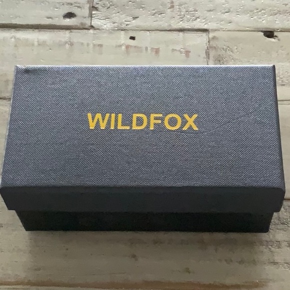 ? WILDFOX Sunnies! ? main image 6